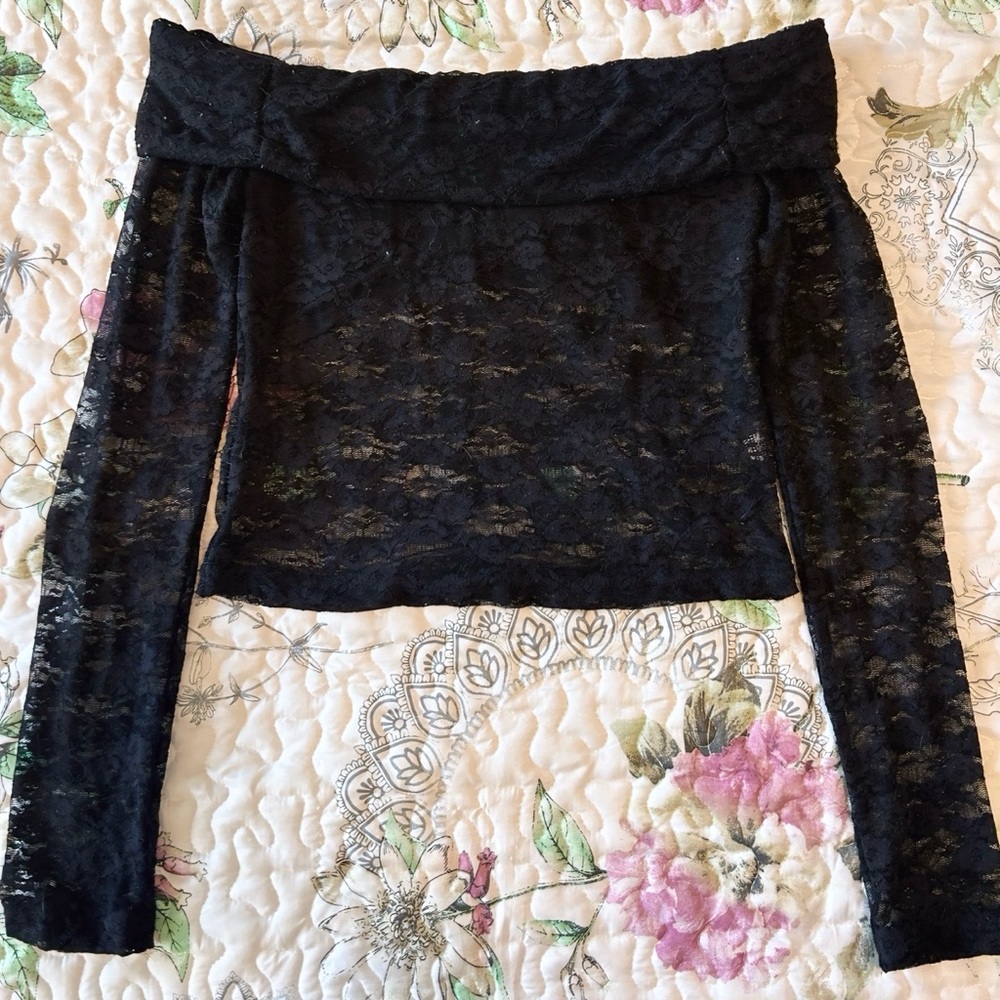 Edikted Black Lace Off-Shoulder Blouse